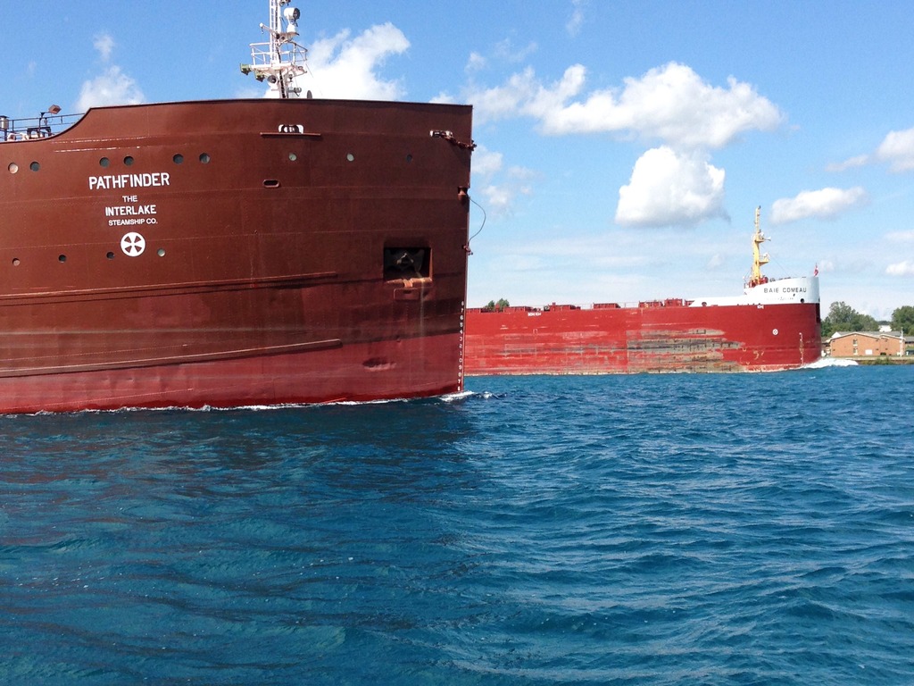 Pathfinder (barge) picture